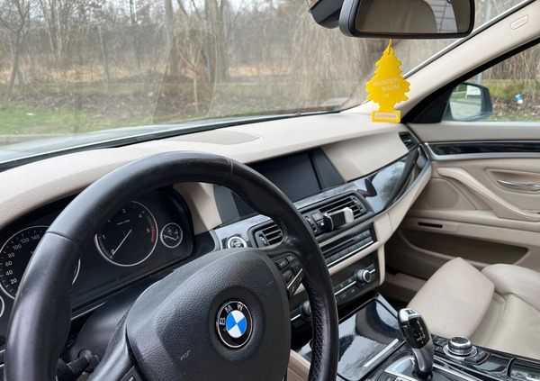 BMW Seria 5 cena 46500 przebieg: 223000, rok produkcji 2011 z Kraków małe 46